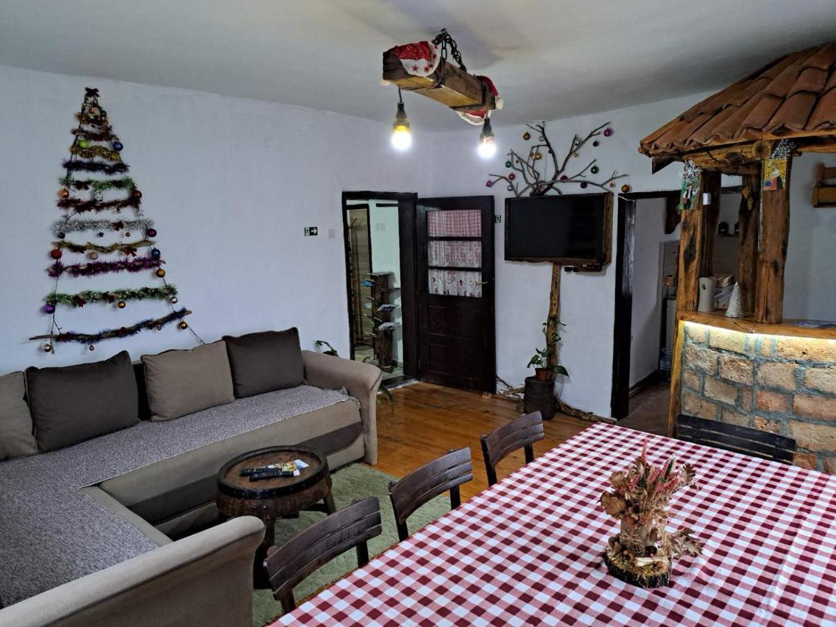 Seosko Domacinstvo „Gabar” Villa Custica ภายนอก รูปภาพ