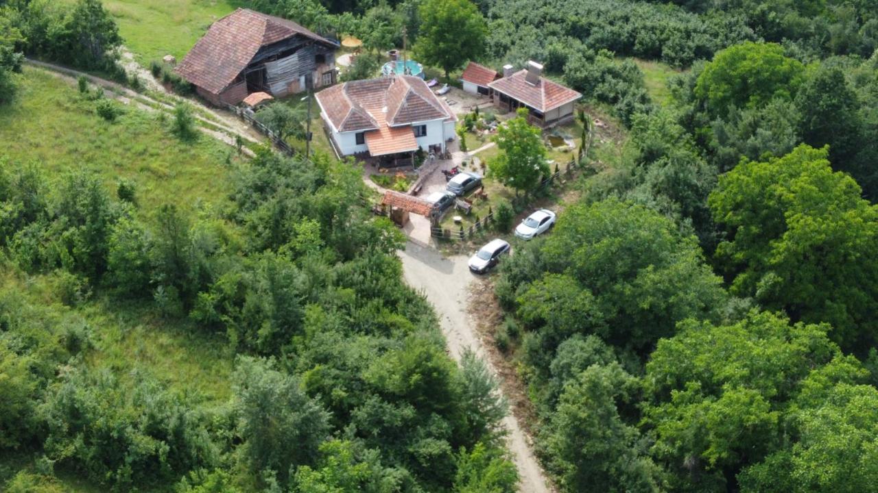 Seosko Domacinstvo „Gabar” Villa Custica ภายนอก รูปภาพ
